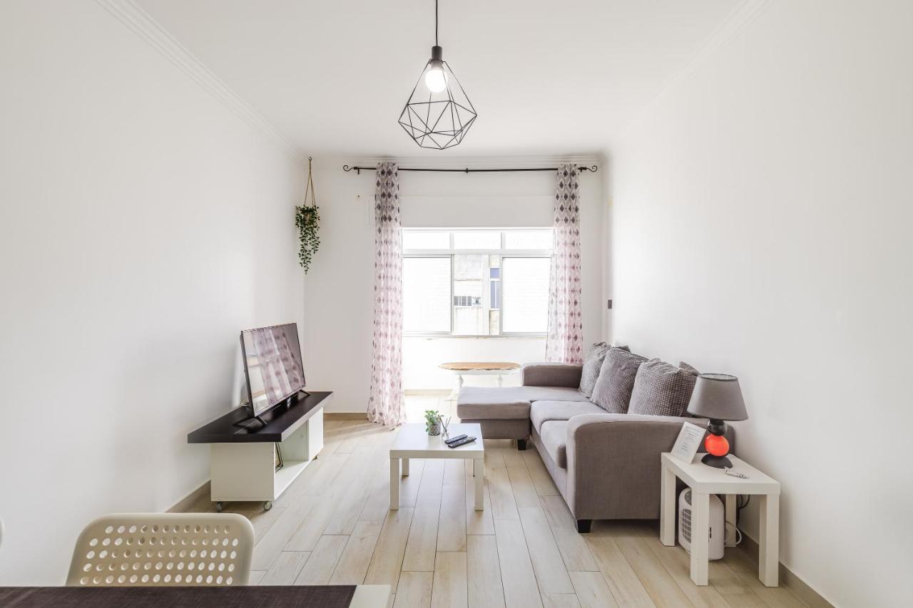 Sleeptubal Moderne Accommodatie Alhos Vedros エクステリア 写真