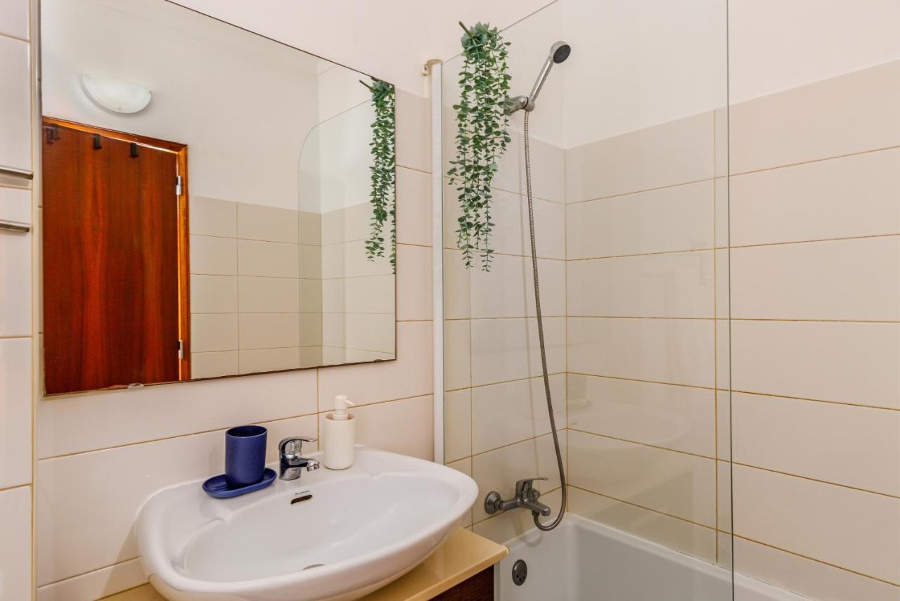 Sleeptubal Moderne Accommodatie Alhos Vedros エクステリア 写真