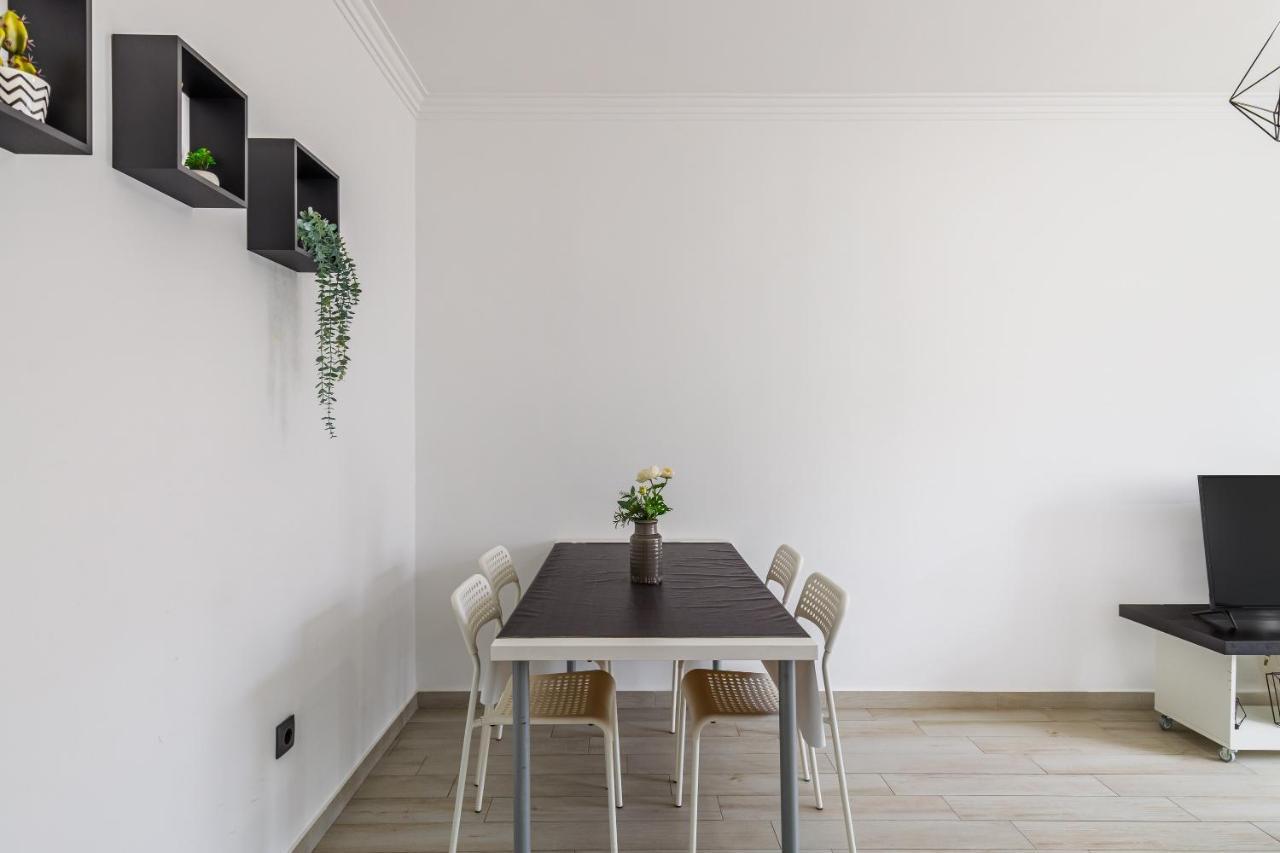 Sleeptubal Moderne Accommodatie Alhos Vedros エクステリア 写真