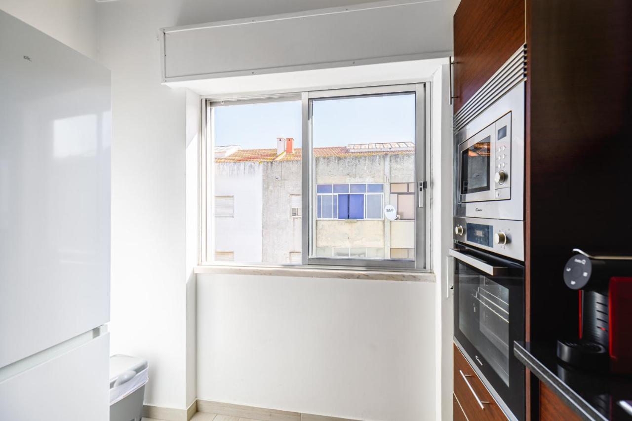 Sleeptubal Moderne Accommodatie Alhos Vedros エクステリア 写真